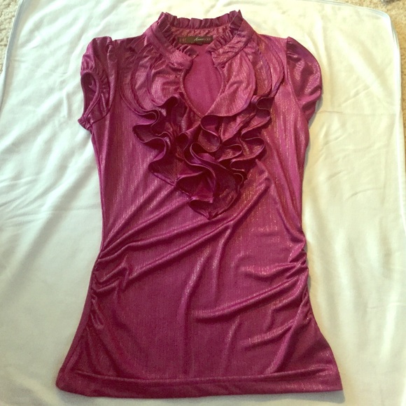 Metallic raspberry low cut top XS