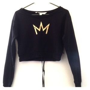Long sleeve crop top