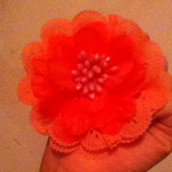 Dark/hot pink hair flower tie