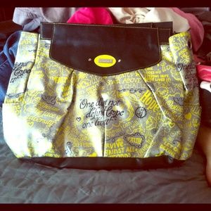 Hope February 2011 Miche Shell