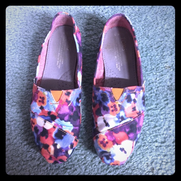 Floral abstract watercolor Toms!
