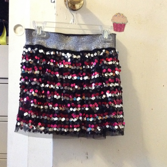 Pink and gold skirt 💖