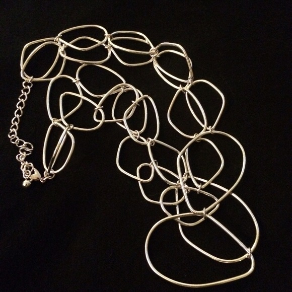 Irregular Shaped Link Necklace