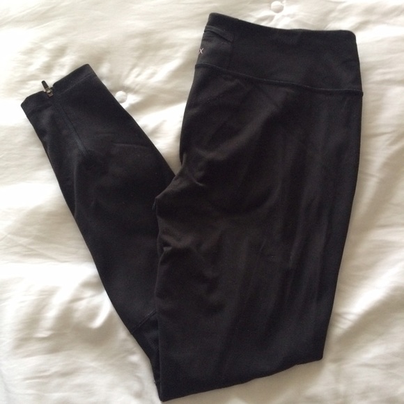 Victoria's Secret Sexy Sport Leggings