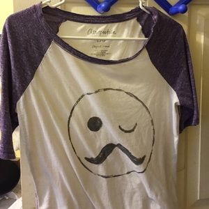 Half sleeve Aéropostale shirt
