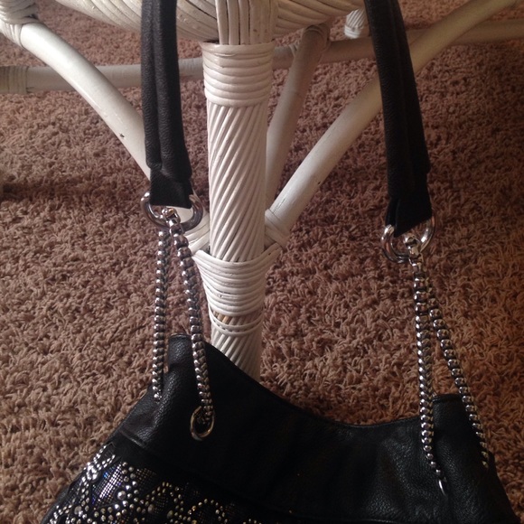 Black and Silver Purse - Picture 4 of 4