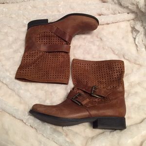 Steve Madden boots
