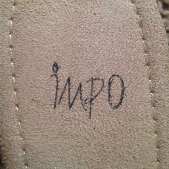 Black Heeled Sandals - Picture 2 of 4