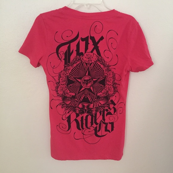 Fuchsia Fox Riding V Neck - Picture 3 of 3
