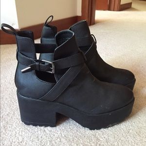 Deena & Ozzy platform shoes
