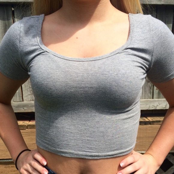Casual Gray Crop Top!!