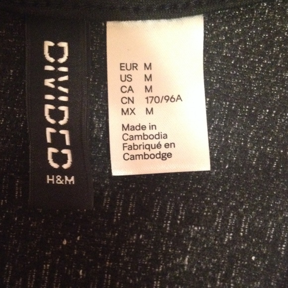 Pale Pink and Black Tribal Print Crop Top - Picture 4 of 4