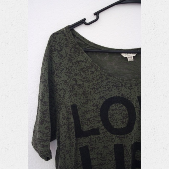 Top - Picture 3 of 3