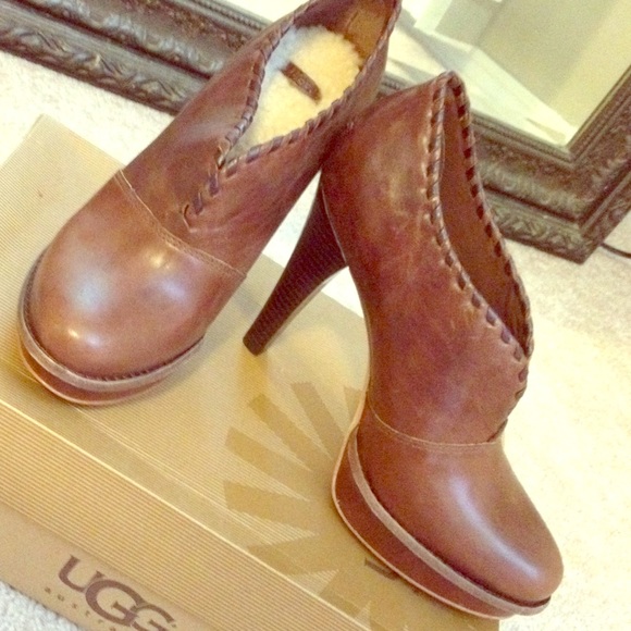 Brand New!!! UGG heels/ankle boots 💓
