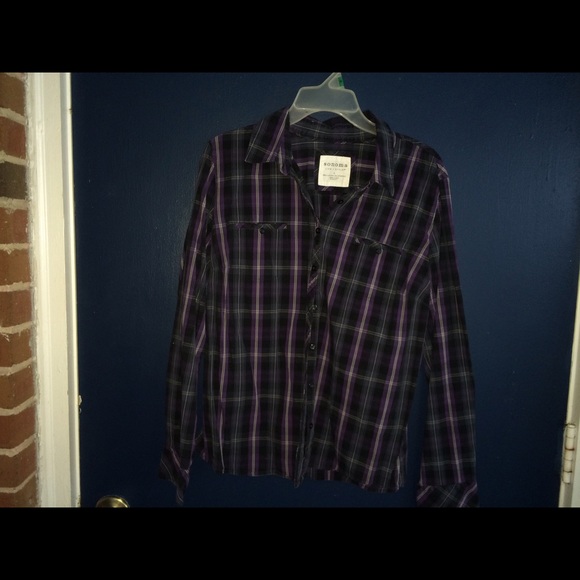 Shirt - Picture 1 of 1