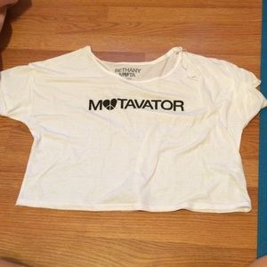 Bethany Mota "motivator" crop tee