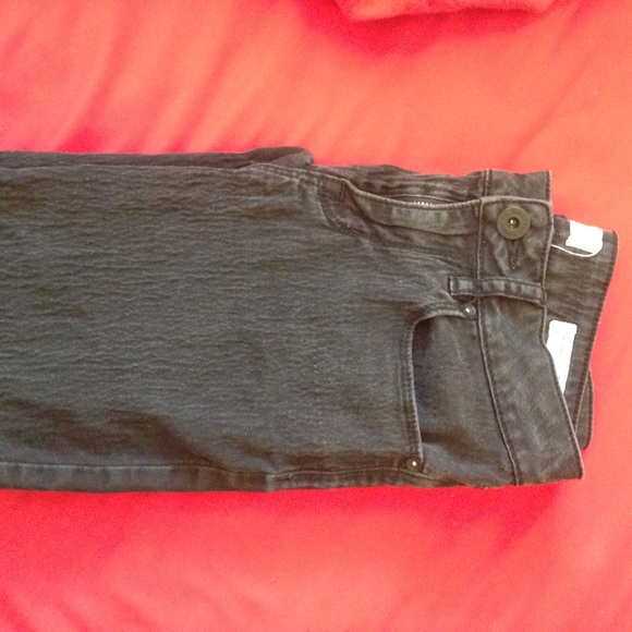black bullhead skinny jeans!