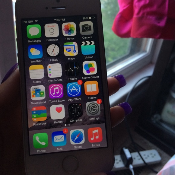 IPhone 5s - Picture 3 of 3