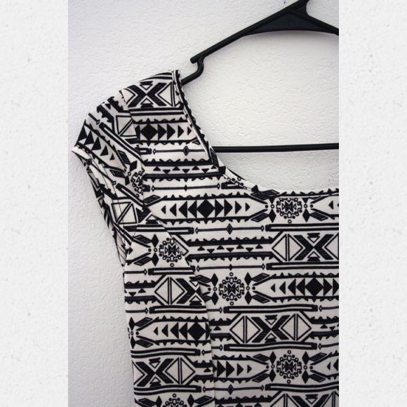 Top - Picture 3 of 3