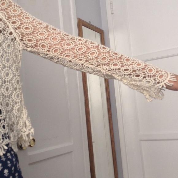 crochet top - Picture 4 of 4
