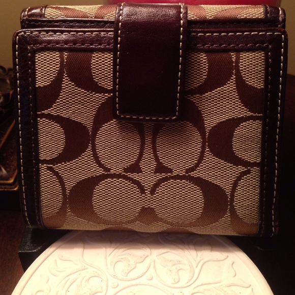 Coach wallet - Picture 2 of 4