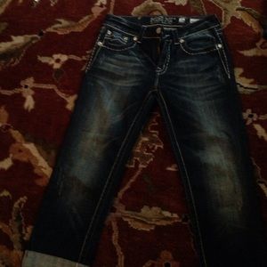 Miss Me boyfriend Capri