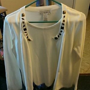 Sweater size small