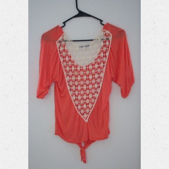 Top - Picture 2 of 3