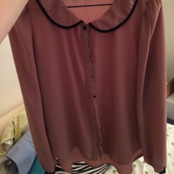Nude pink button up