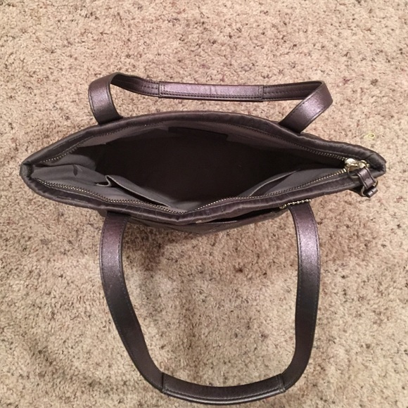 Coach purse - Picture 2 of 3