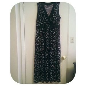 Black & white printed maxi dress