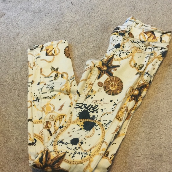 Chain skinny jeans