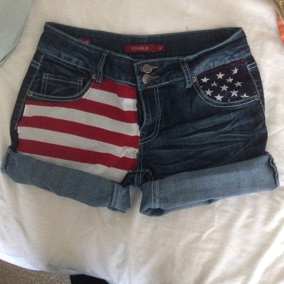 Flag shorts - Picture 1 of 2