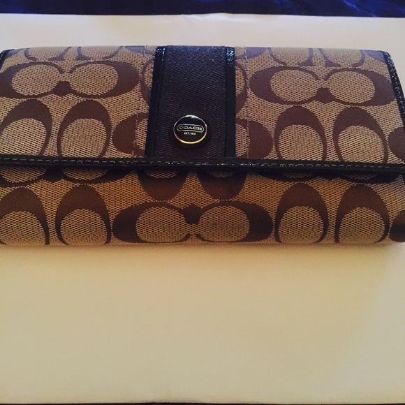 Coach wallet