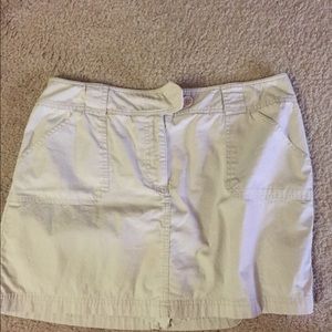 Tan skort. Size 14 New York and Co
