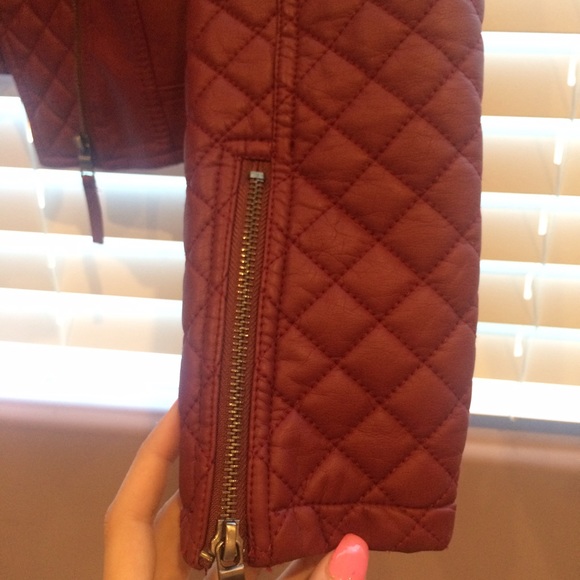 Leather jacket - Picture 3 of 3