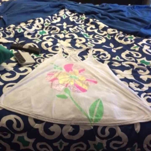 Size small