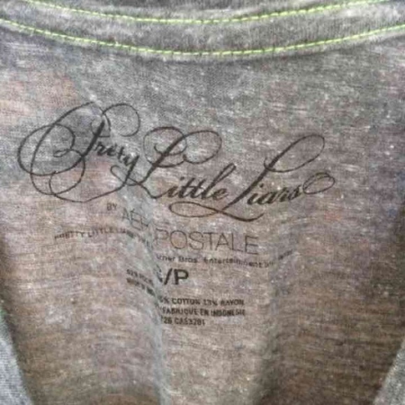 Size small - Picture 4 of 4