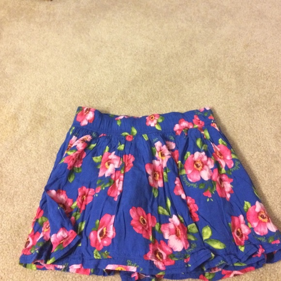 NEW blue hollister skirt