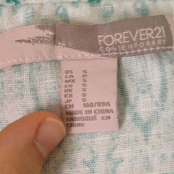 BUNDLED F21 Patterned Skater Dress - Picture 3 of 3