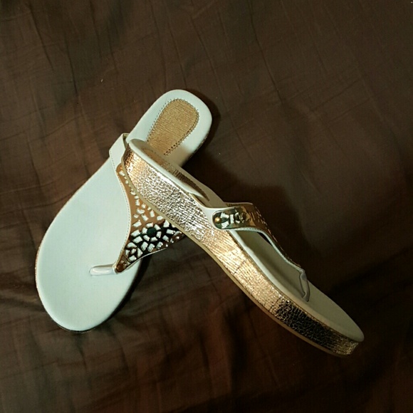 Sandals - Picture 2 of 3