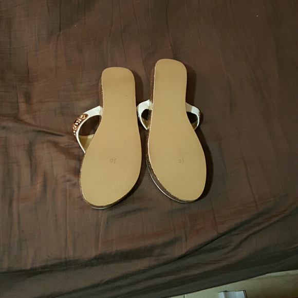 Sandals - Picture 3 of 3