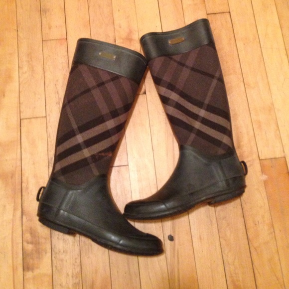 Burberry rain boots
