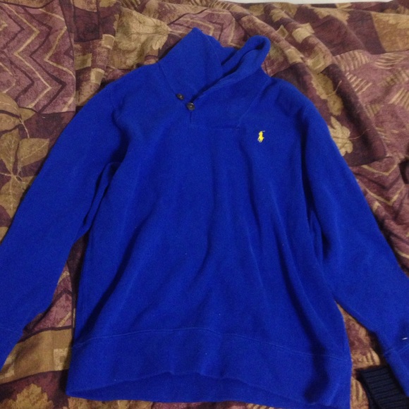 Polo sweater
