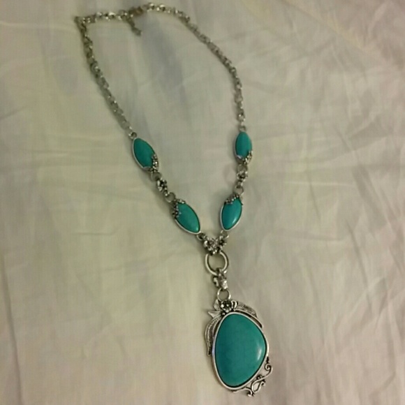 Antique Silver Tibet Turquoise Necklace - Picture 4 of 4