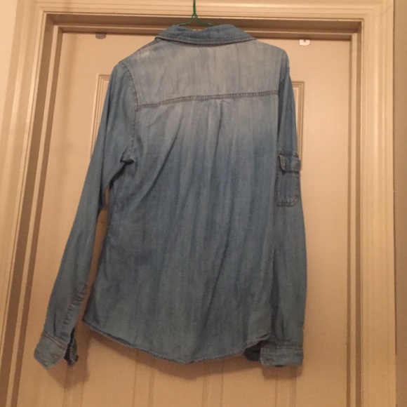 Denim button-up - Picture 2 of 3