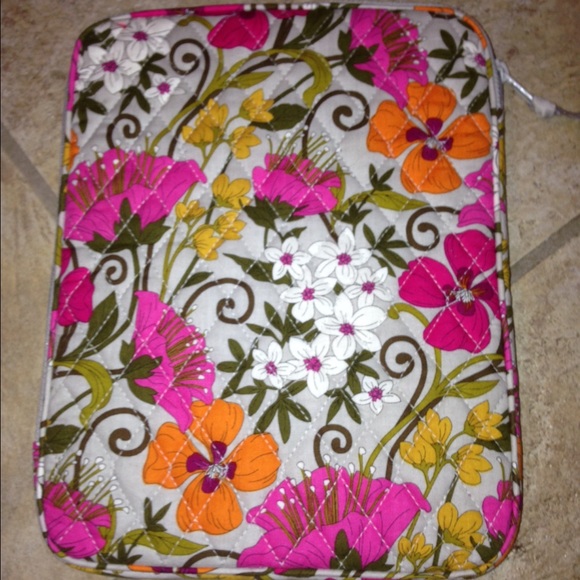 iPad case - Picture 2 of 2