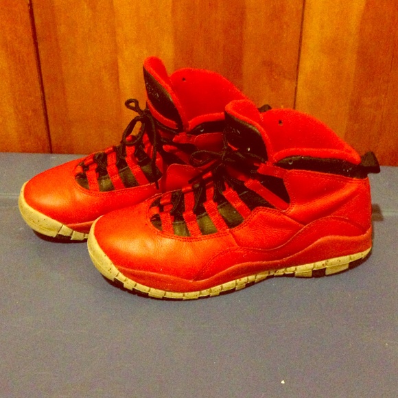 Retro 10's Bulls Over Broadway