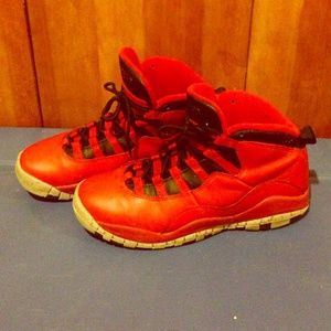 Retro 10's Bulls Over Broadway