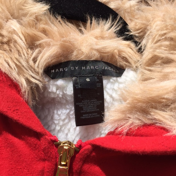 Marc Jacobs zip up!